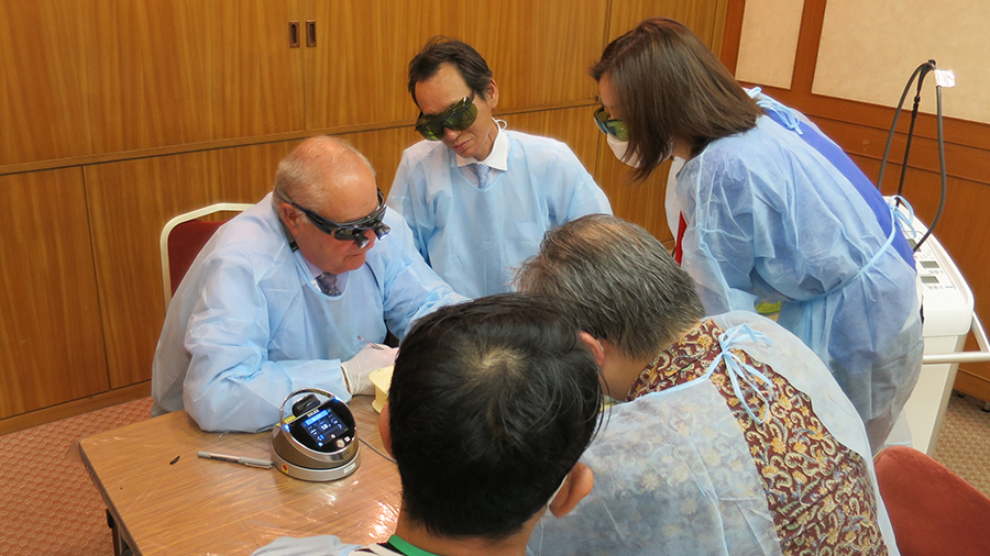 UCSF歯科用レーザー認定医プログラム